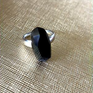 EUC Kendra Scott faceted ring, silver/black